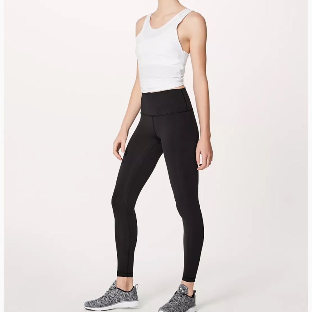 Lululemon Black Wunder Under Sz 4